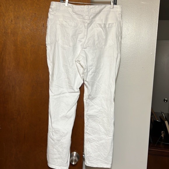 White jeans - Picture 2 of 2